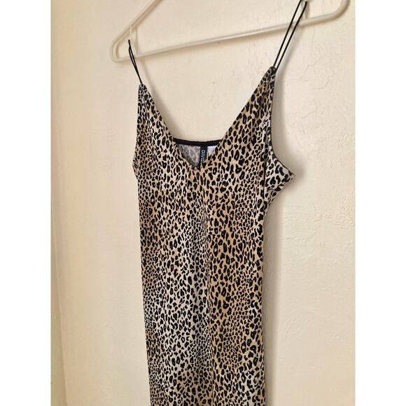 H&M Divided Women's Mini Dress Size 4 Leopard Print Bodycon - Picture 3 of 6